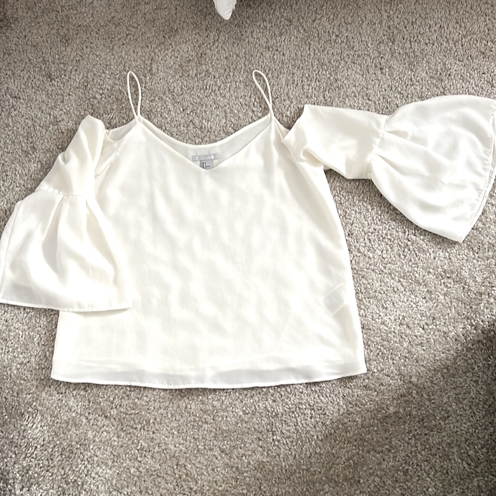 H&M bell cold  shoulder  blouse cute!